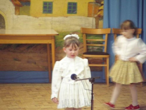 Hraje celá dědina aneb S veselou myslí na nesmysly. - 18.3.2006